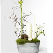 The Contemporary Christmas Arrangement